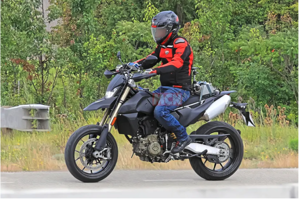 Capture d’écran 2023-10-16 à 00.02.14.png