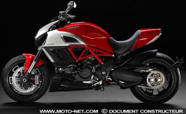 diavel-rouge.jpg
