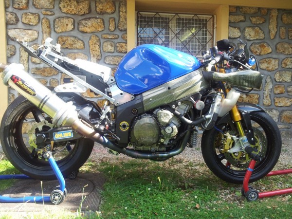 complète sans carénage.jpg